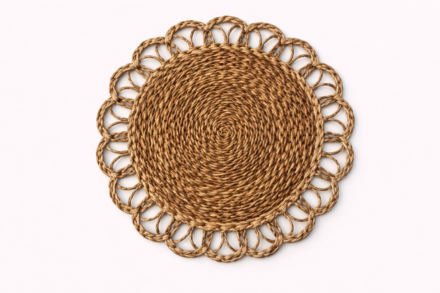 Intricate water hyacinth placemat