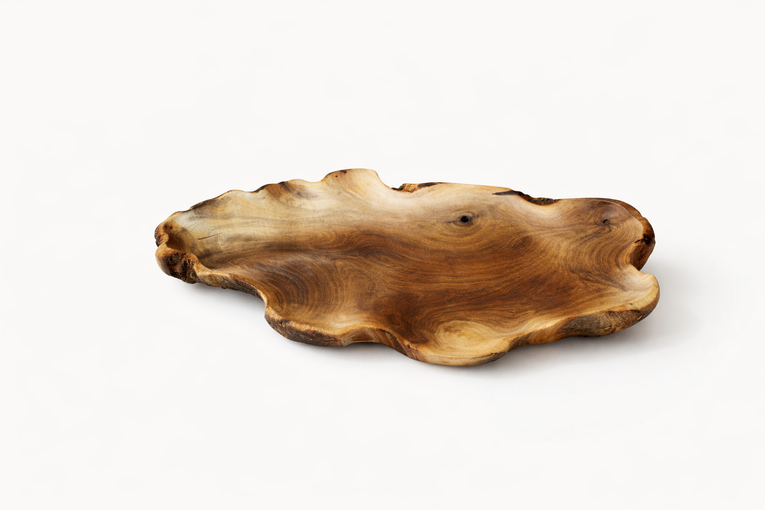 Natural wood slab platter
