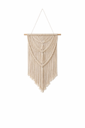 Intricate macrame walldesign
